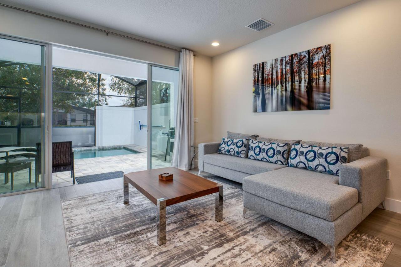Pleasant Townhome With Private Pool Near Disney Four Corners Exterior foto