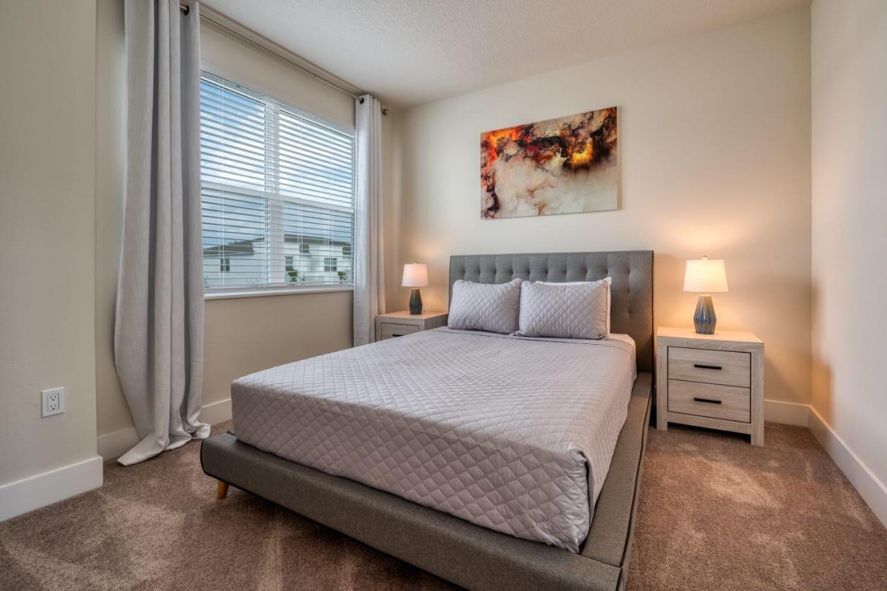 Pleasant Townhome With Private Pool Near Disney Four Corners Exterior foto